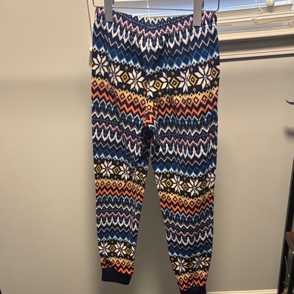 Old Navy Multicolor Patterned Kids Joggers - Picture 4 of 4